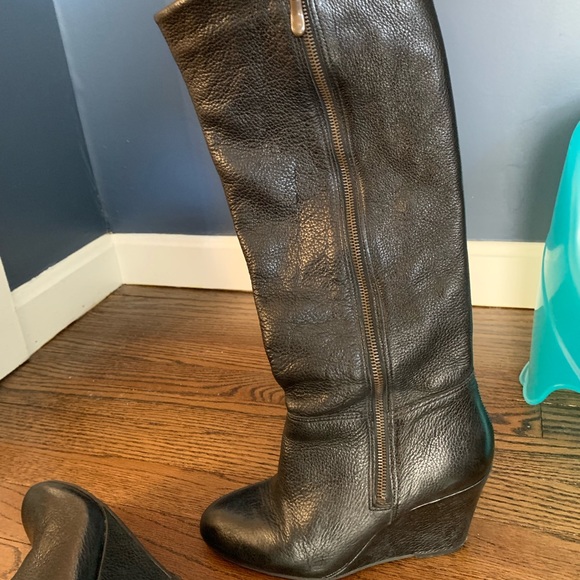 Steve Madden - Picture 2 of 3